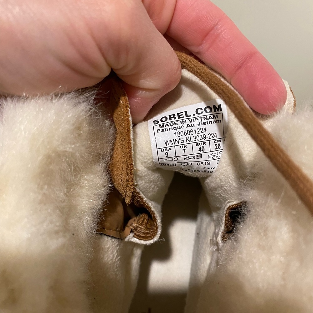 Sorel Women’s Joan Explorer Boot - Picture 6 of 6